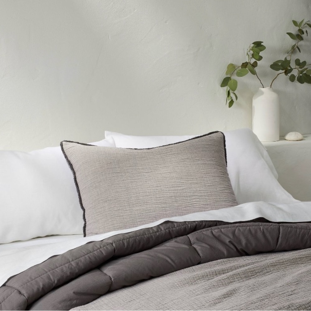 Casaluna Gray One Piece Standard Sham Pillow Case 100% Cotton New without Tags